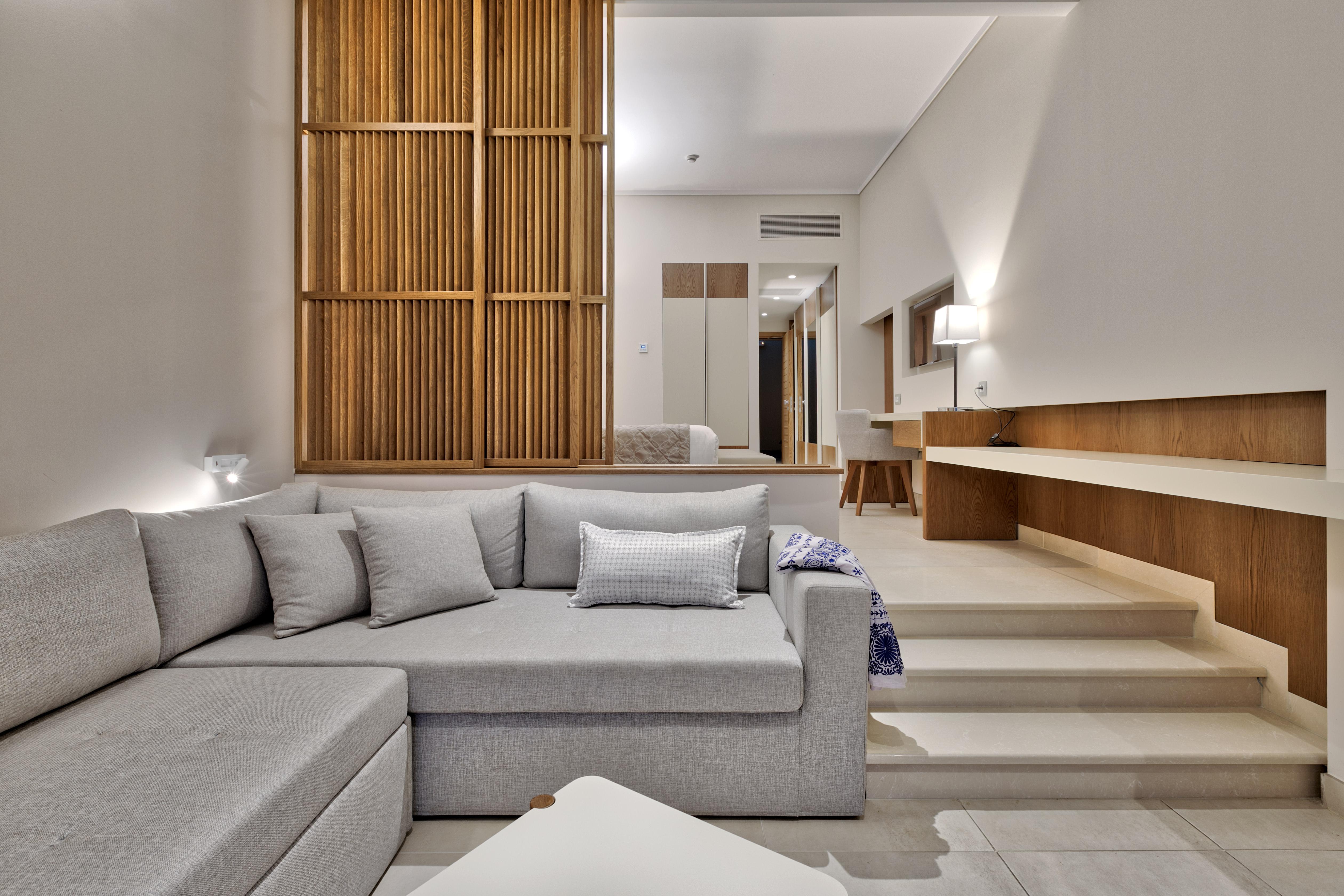 Miraggio Thermal Spa Resort Paliouri Exterior foto Interior of a suite at the hotel