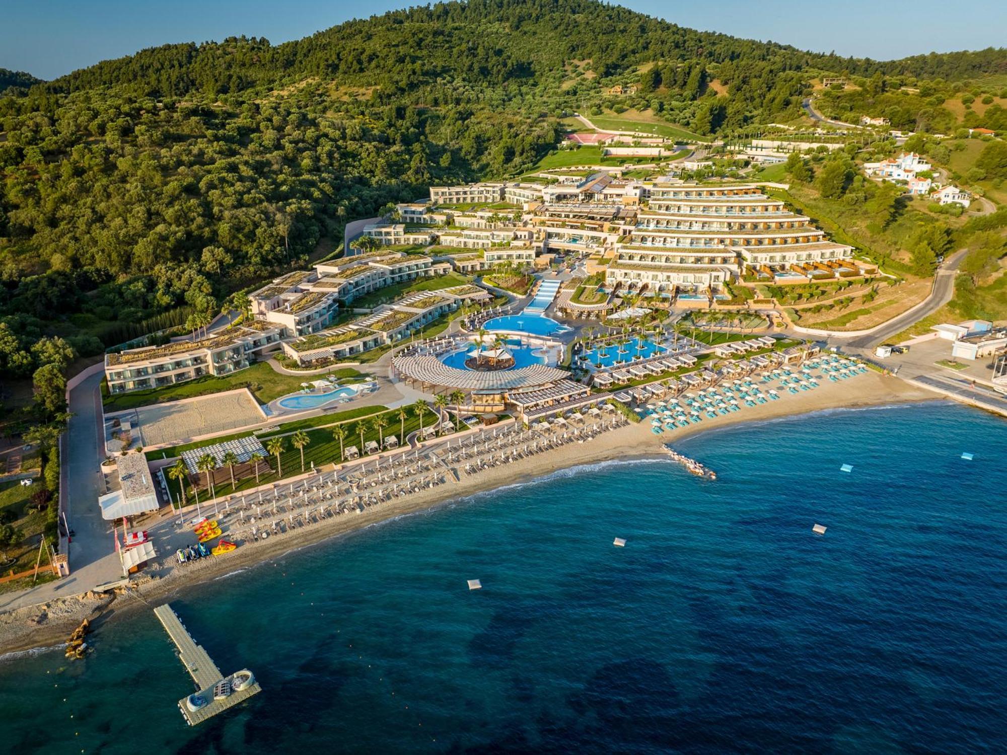 Miraggio Thermal Spa Resort Paliouri Exterior foto Aerial view of the resort