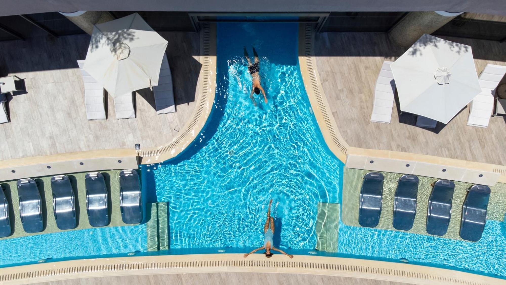 Miraggio Thermal Spa Resort Paliouri Exterior foto The 25m swimming pool